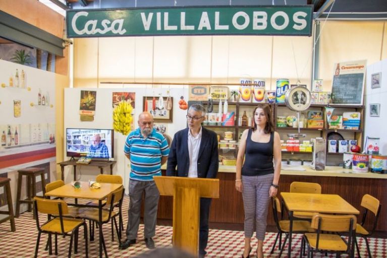 Bar Casa Villalobos vuelve a abrir sus puertas en el Museo Escolar de Puçol